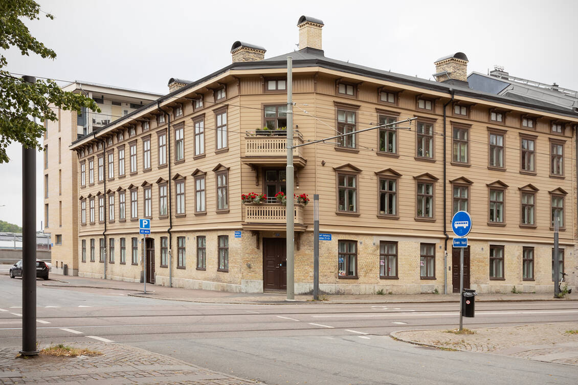 Brf Åttakanten - ett av de få landshövdingehus som finns bevarade från den tiden.