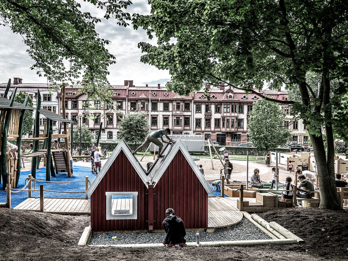 Lekparken vid Söderlingska trädgården.